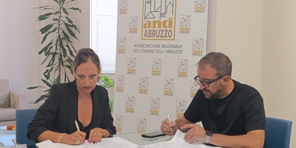 PARI OPPORTUNITÀ, SIGLATO PROTOCOLLO D’INTESA TRA ANCI ABRUZZO E COMMISSIONE REGIONALE PER LE PARI OPPORTUNITÀ BIONDI: “DAI COMUNI UNA SPINTA CONCRETA PER RAFFORZARE LA PARITÀ E LA PARTECIPAZIONE DELLE DONNE ALLA VITA PUBBLICA”